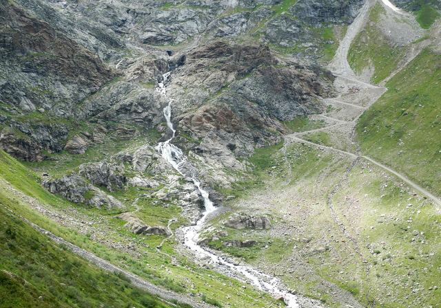 Wasserfall am Zustieg zur Braunschweiger Hütte