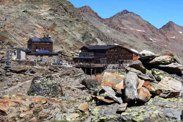 Similaunhütte am Niederjoch